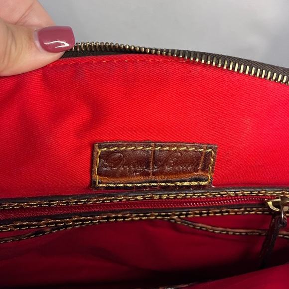 SOLD Dooney&Bourke Campbell Crocodile Embossed Brown Leather Satchel EUC - Picture 4 of 11